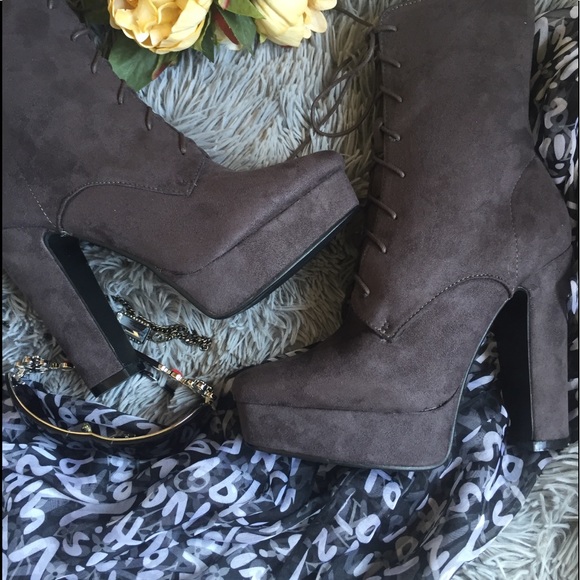 PLATFORM ANKLE BOOTS - Picture 2 of 8